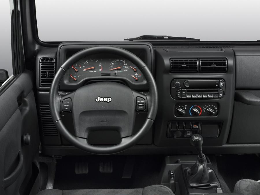  Jeep Wrangler 2005 года  (фото 2 из 21)